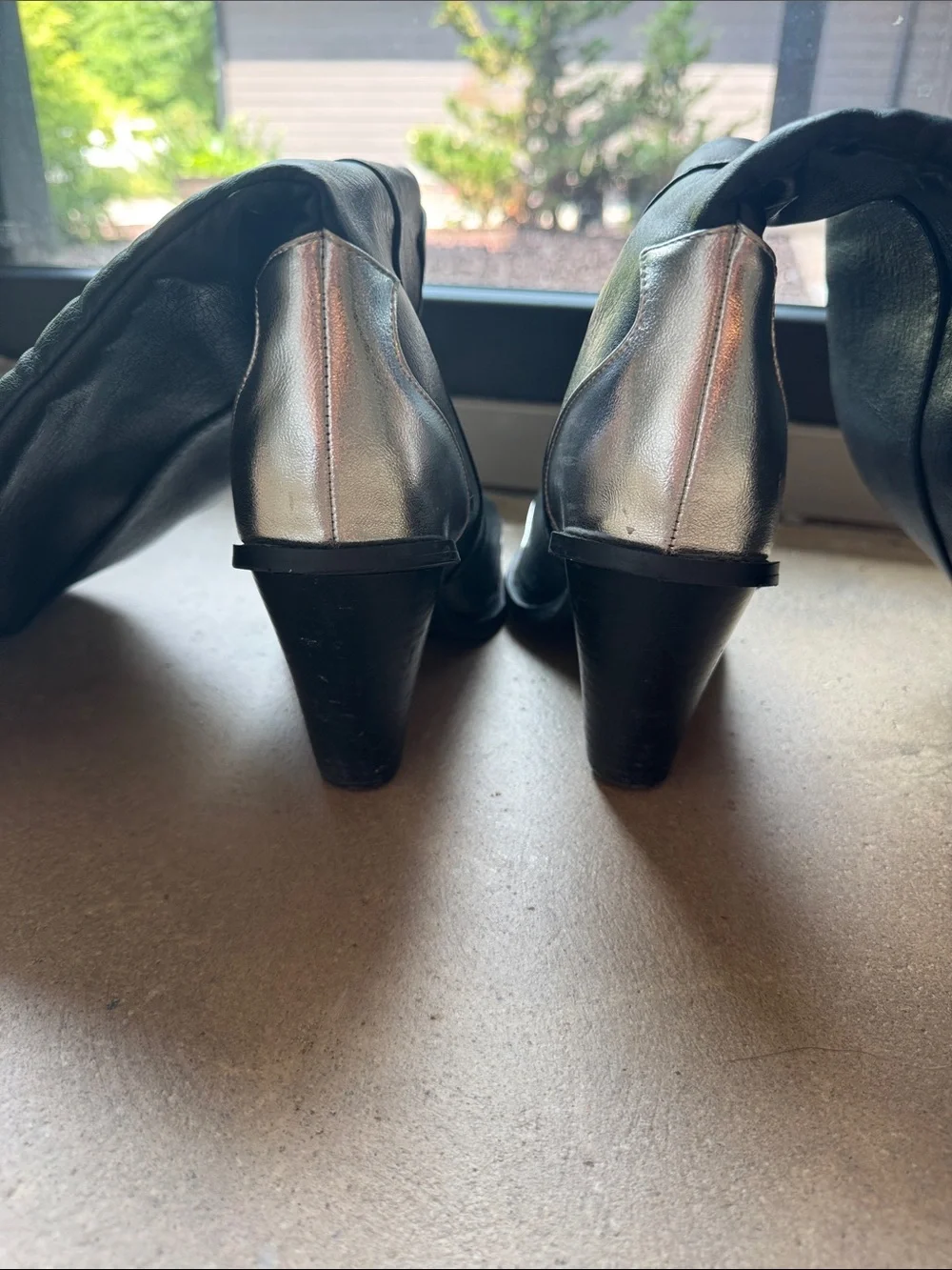 Billini stylish knee